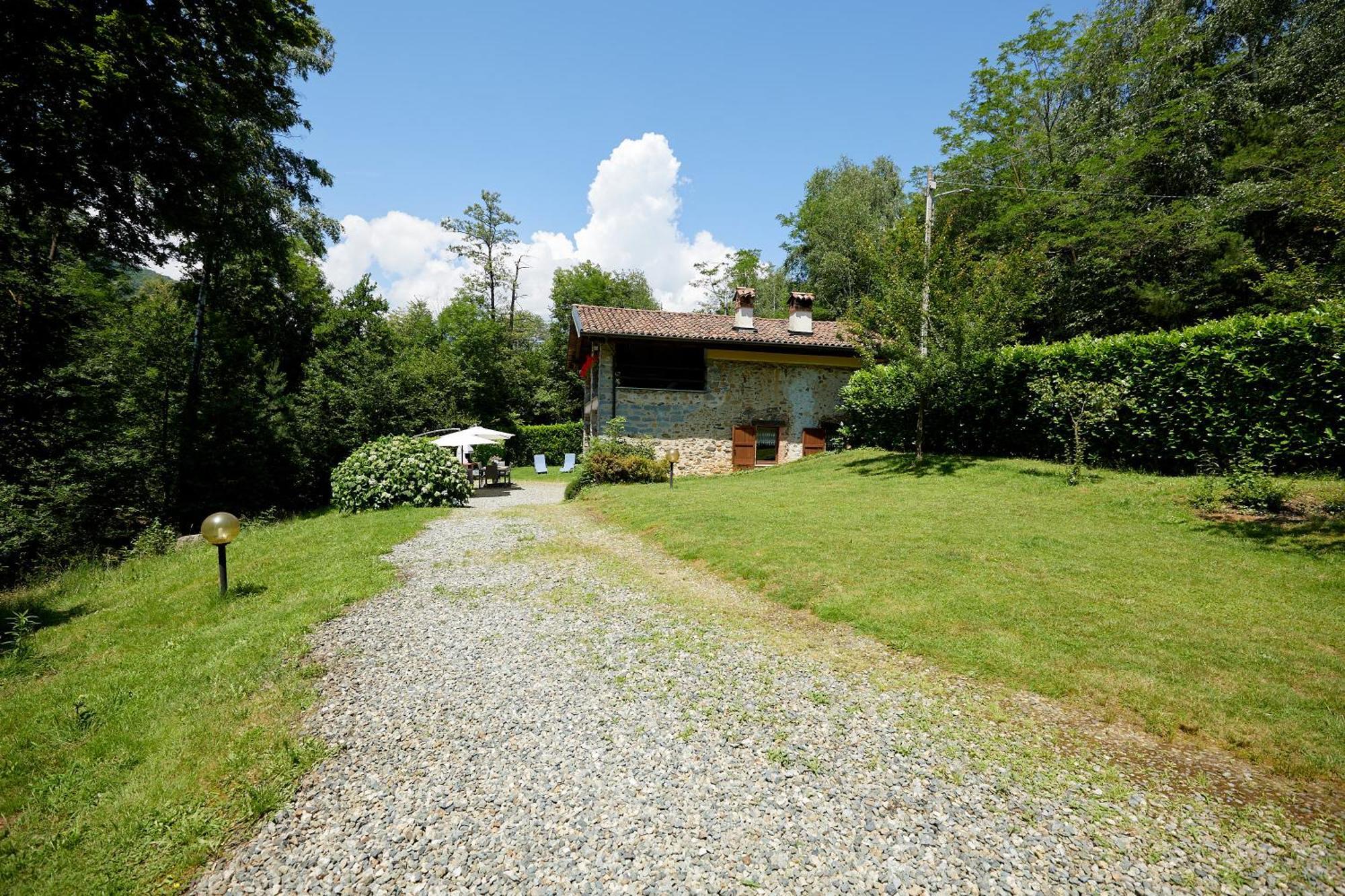 Villetta Con Giardino ⭑⭑⭑⭑⭑ - Wifi, Dogs Allowed Биела Екстериор снимка
