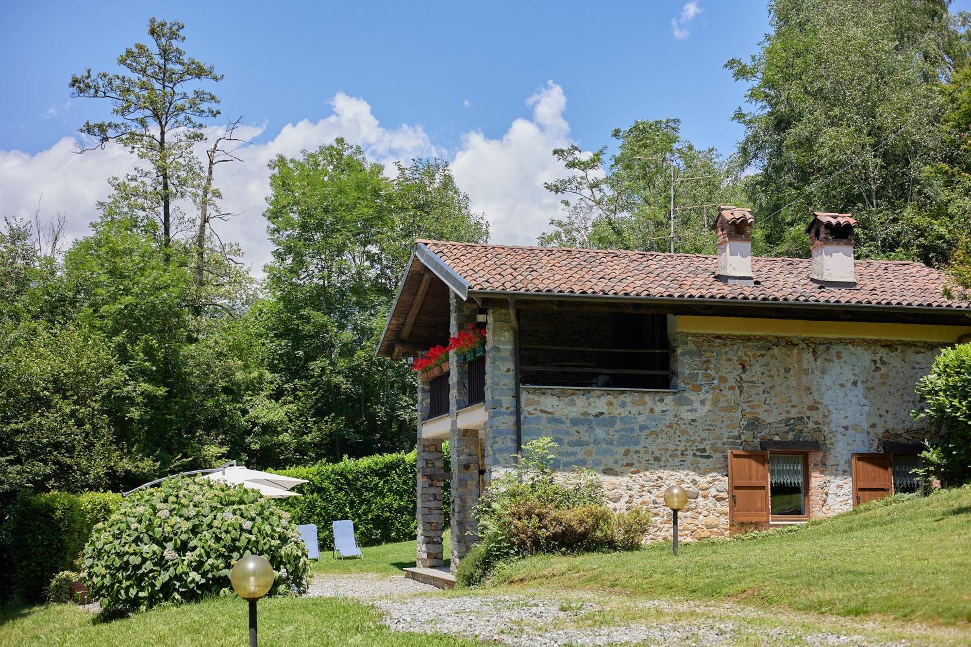 Villetta Con Giardino ⭑⭑⭑⭑⭑ - Wifi, Dogs Allowed Биела Екстериор снимка